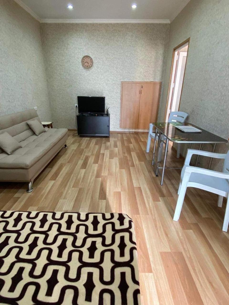 Nutsa'S Apartment In Old Tbilisi Exterior foto